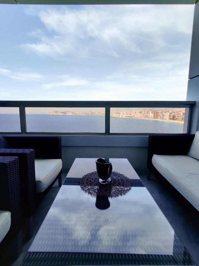 Gemelos Levante Beach Apartments Benidorm Bagian luar foto