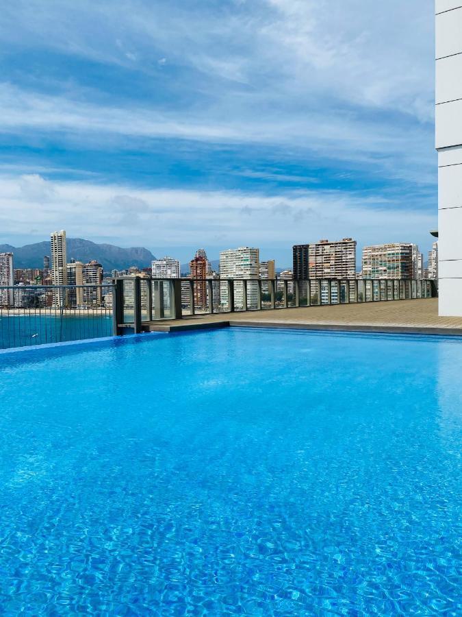 Gemelos Levante Beach Apartments Benidorm Bagian luar foto